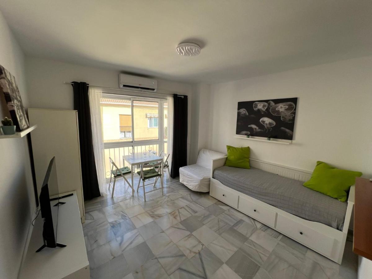 Genuar Apartments Malaga Center 3 Exterior photo